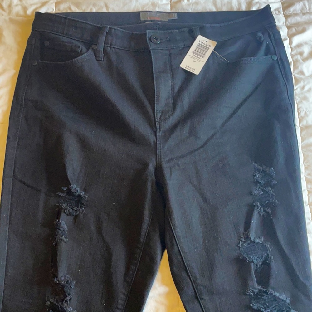 Women’s TORRID Ripped Sky High Skinny Jeans 18Tall